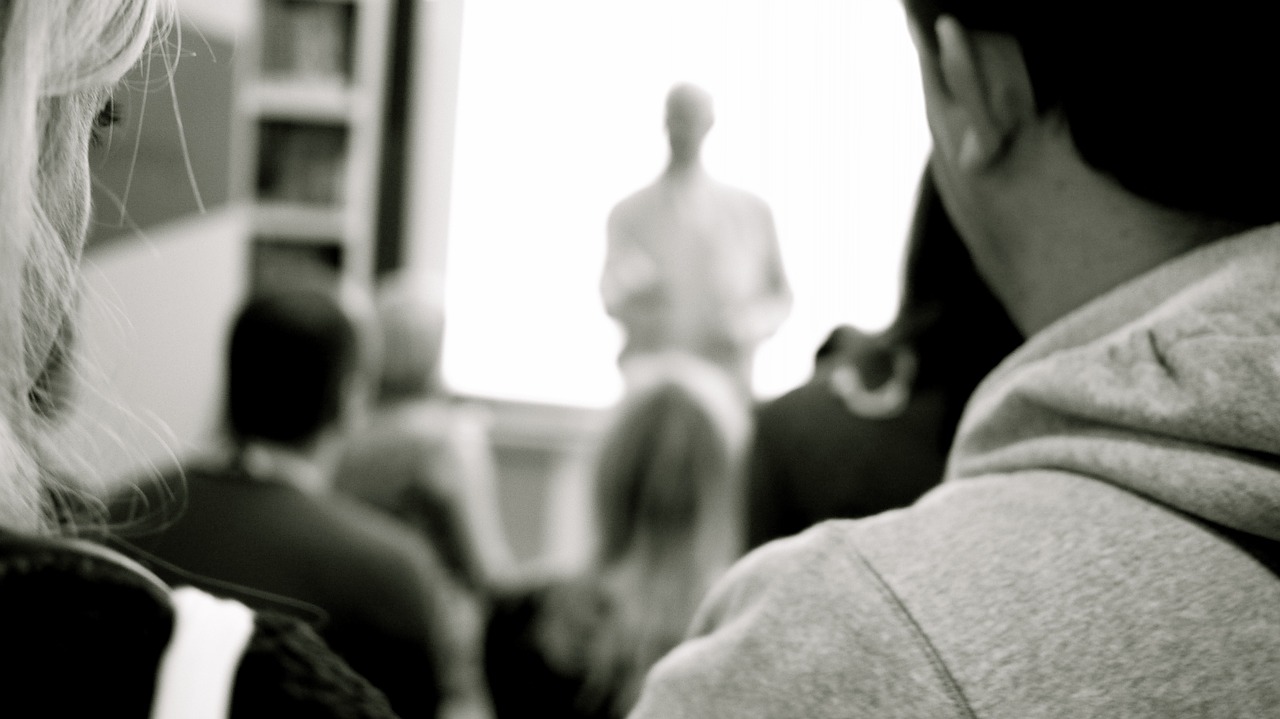 teaching-661748_1280